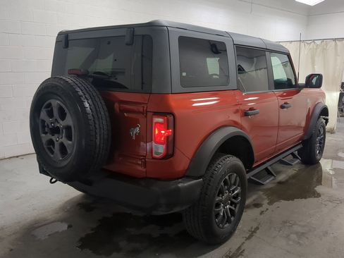 Used 2022 Ford Bronco Big Bend image 3