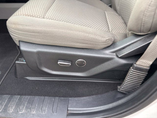 Used 2019 Ford F350 XLT w/ XLT Value Package AWD/4WD image 23