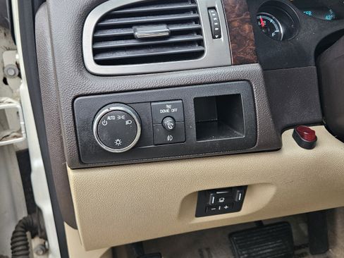 Used 2012 GMC Yukon Denali image 12