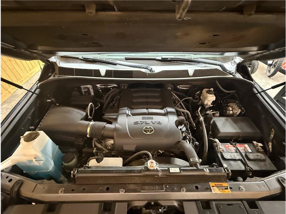 Used 2019 Toyota Tundra SR5 w/ TRD Off Road Package AWD/4WD image 23