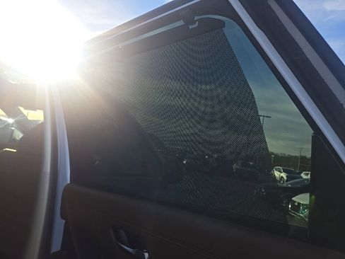 New 2025 Nissan Pathfinder Platinum image 35