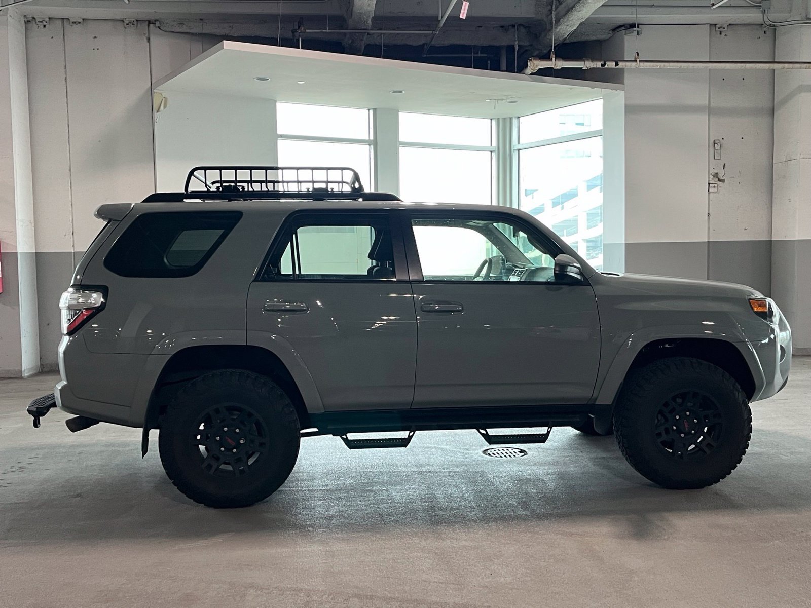 Used 2022 Toyota 4Runner Trail Special Edition AWD/4WD image 13