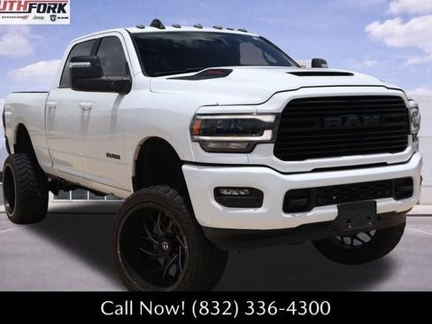 Used 2024 RAM 2500 Laramie w/ Night Edition AWD/4WD image 1