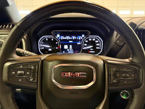 Used 2023 GMC Sierra 2500 AT4 w/ AT4 Premium Plus Package image 22