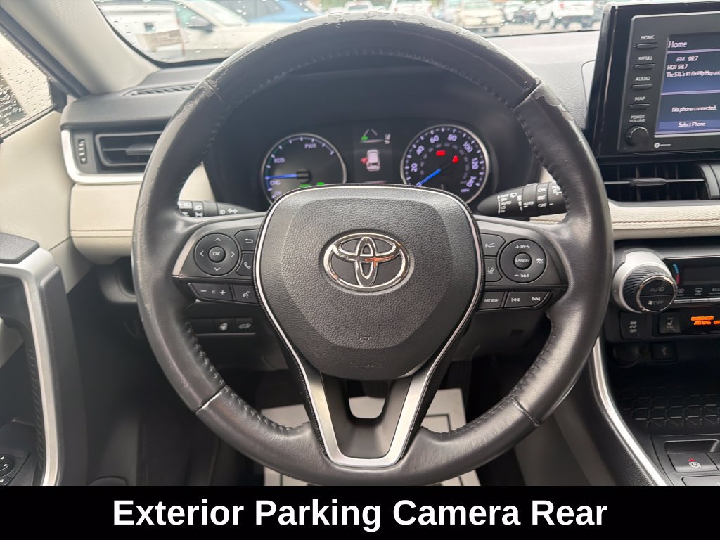 Used 2020 Toyota RAV4 XLE w/ Convenience Package AWD/4WD image 17