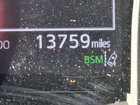 Used 2024 Toyota Camry SE w/ Blackout Package (TMS) image 28