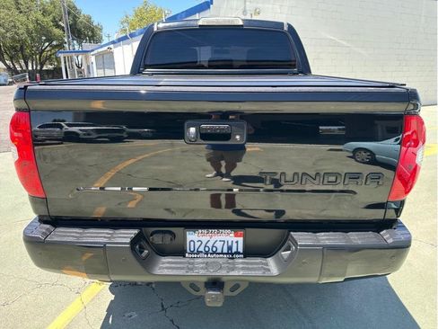 Used 2017 Toyota Tundra Limited w/ Limited Premium Package AWD/4WD image 10