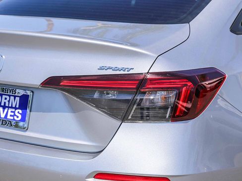 Certified 2025 Honda Civic Sport image 11