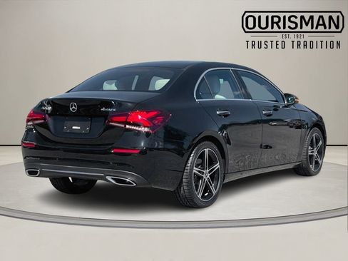 Used 2022 Mercedes-Benz A 220 4MATIC image 5