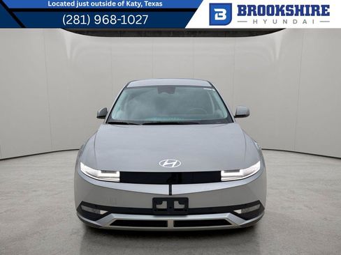 Used 2024 Hyundai Ioniq 5 SEL RWD image 1