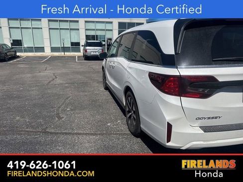 Used 2025 Honda Odyssey EX-L image 4