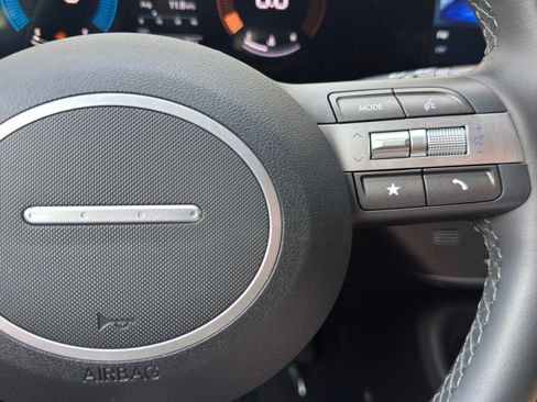 Used 2026 Hyundai Kona SEL Sport FWD image 20