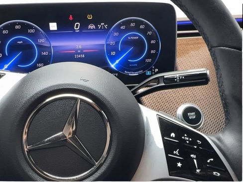 Used 2023 Mercedes-Benz EQE 350+ 4MATIC Sedan image 37