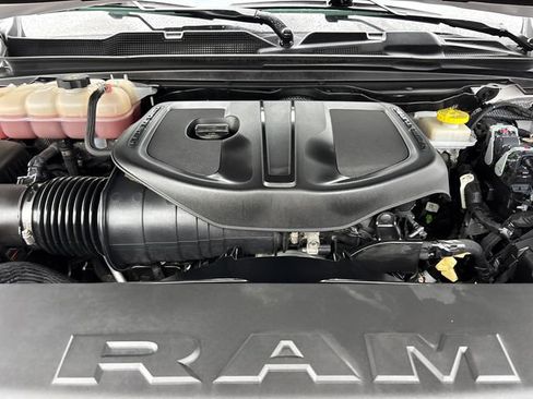 Used 2025 RAM 1500 Laramie w/ Sport Appearance Package AWD/4WD image 25