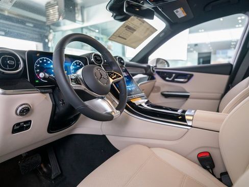 Certified 2025 Mercedes-Benz GLC 300 4MATIC image 10