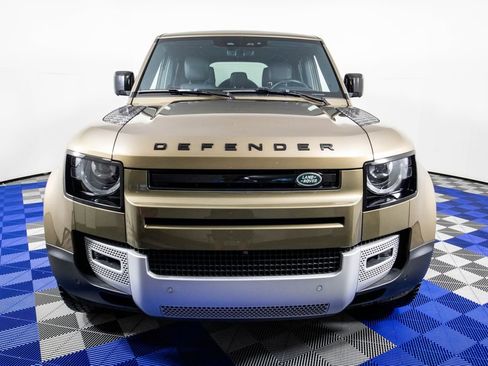 Used 2024 Land Rover Defender 110 S AWD/4WD image 2