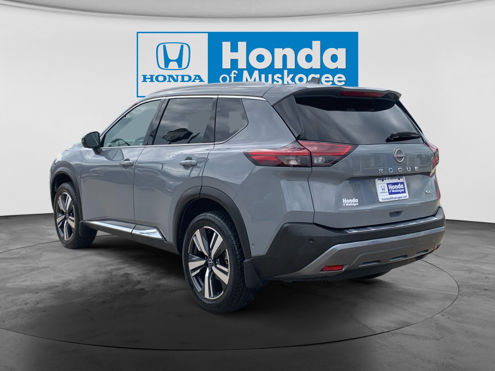 Used 2023 Nissan Rogue SL w/ SL Premium Package FWD image 7
