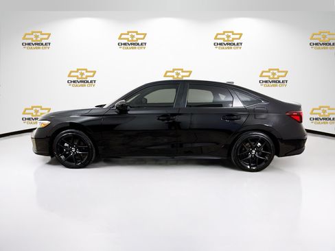 Used 2025 Honda Civic Sport image 5