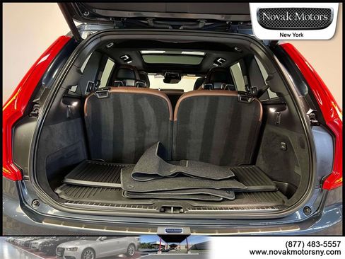 Used 2022 Volvo XC90 T6 Momentum w/ Climate Package image 12