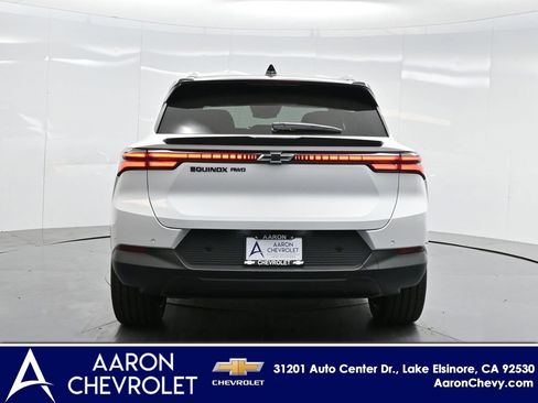 New 2026 Chevrolet Equinox EV LT image 33