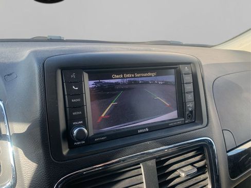 Used 2019 Dodge Grand Caravan SXT w/ Quick Order Package 29G SXT image 26