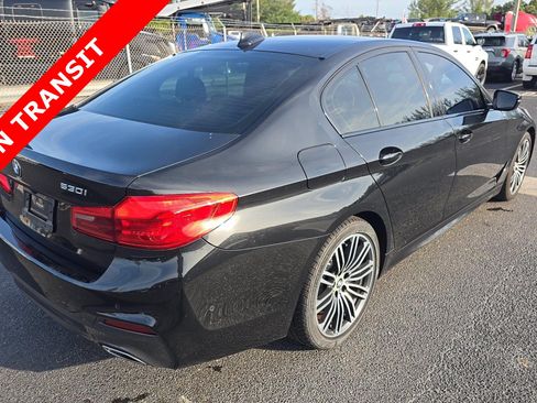 Used 2020 BMW 530i w/ M Sport Package RWD image 4