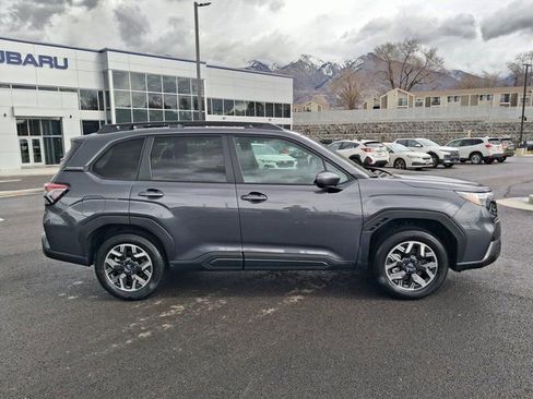 New 2026 Subaru Forester Premium image 2