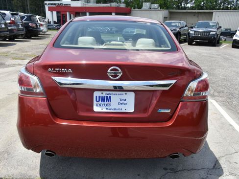 Used 2014 Nissan Altima 2.5 FWD image 7