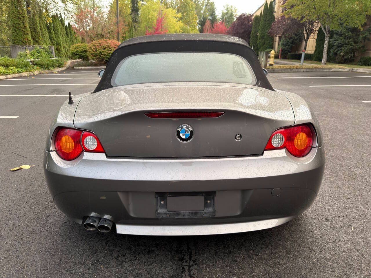Used 2004 BMW Z4 2.5i RWD image 6