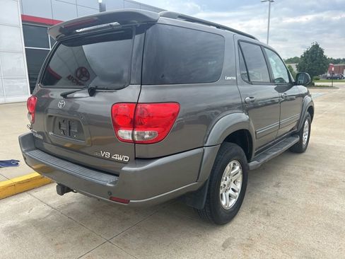 Used 2006 Toyota Sequoia Limited AWD/4WD image 10