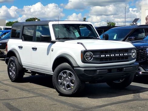 New 2026 Ford Bronco Big Bend AWD/4WD image 1