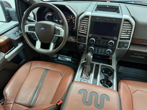 Used 2019 Ford F150 King Ranch image 25