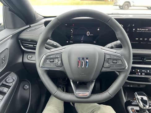 New 2026 Buick Envista Sport Touring FWD image 17