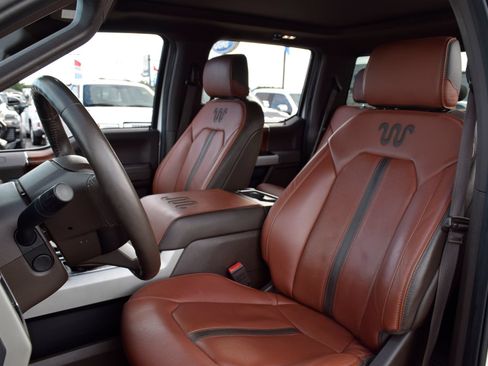 Used 2020 Ford F150 King Ranch w/ Equipment Group 601A Luxury AWD/4WD image 14