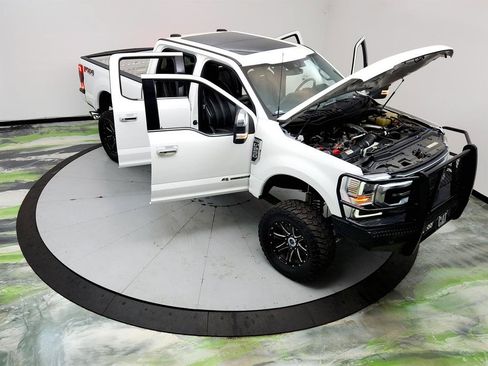 Used 2022 Ford F250 Platinum AWD/4WD image 38