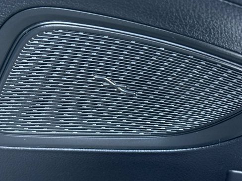 Used 2025 Mercedes-Benz C 300 4MATIC Sedan image 22