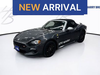Used 2017 FIAT 124 Spider Classica