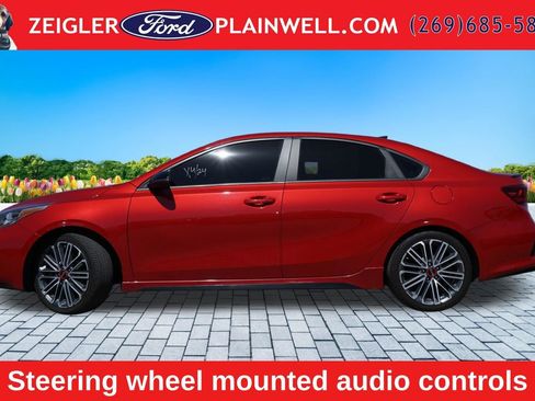 Used 2021 Kia Forte GT FWD image 2