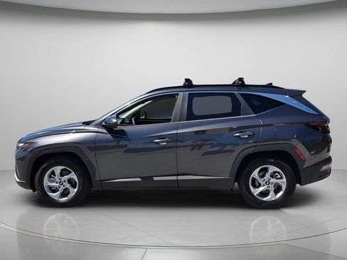 Used 2022 Hyundai Tucson SEL FWD image 3