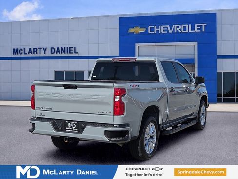 Used 2024 Chevrolet Silverado 1500 Custom AWD/4WD image 5