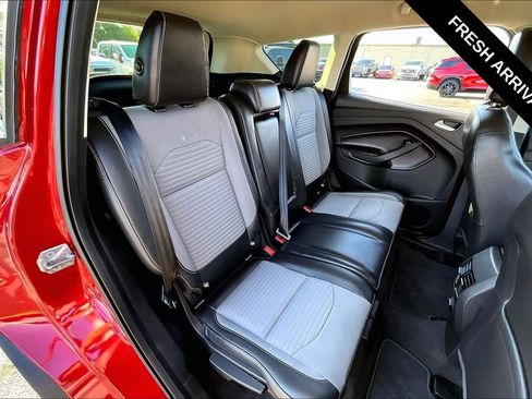 Used 2019 Ford Escape SE FWD image 24