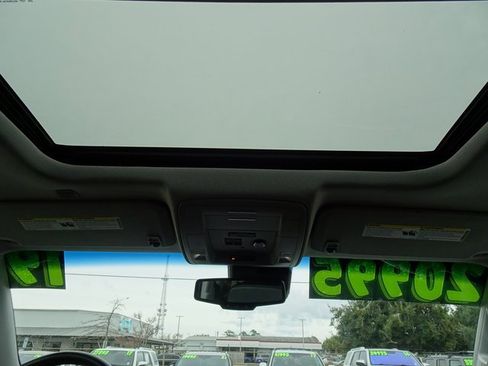 Used 2019 Chevrolet Tahoe LT image 24