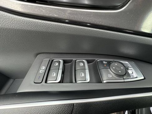 Used 2026 Kia Sorento S w/ S Panoramic Sunroof Package FWD image 5
