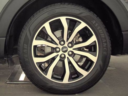 Used 2020 Ford Explorer ST image 10