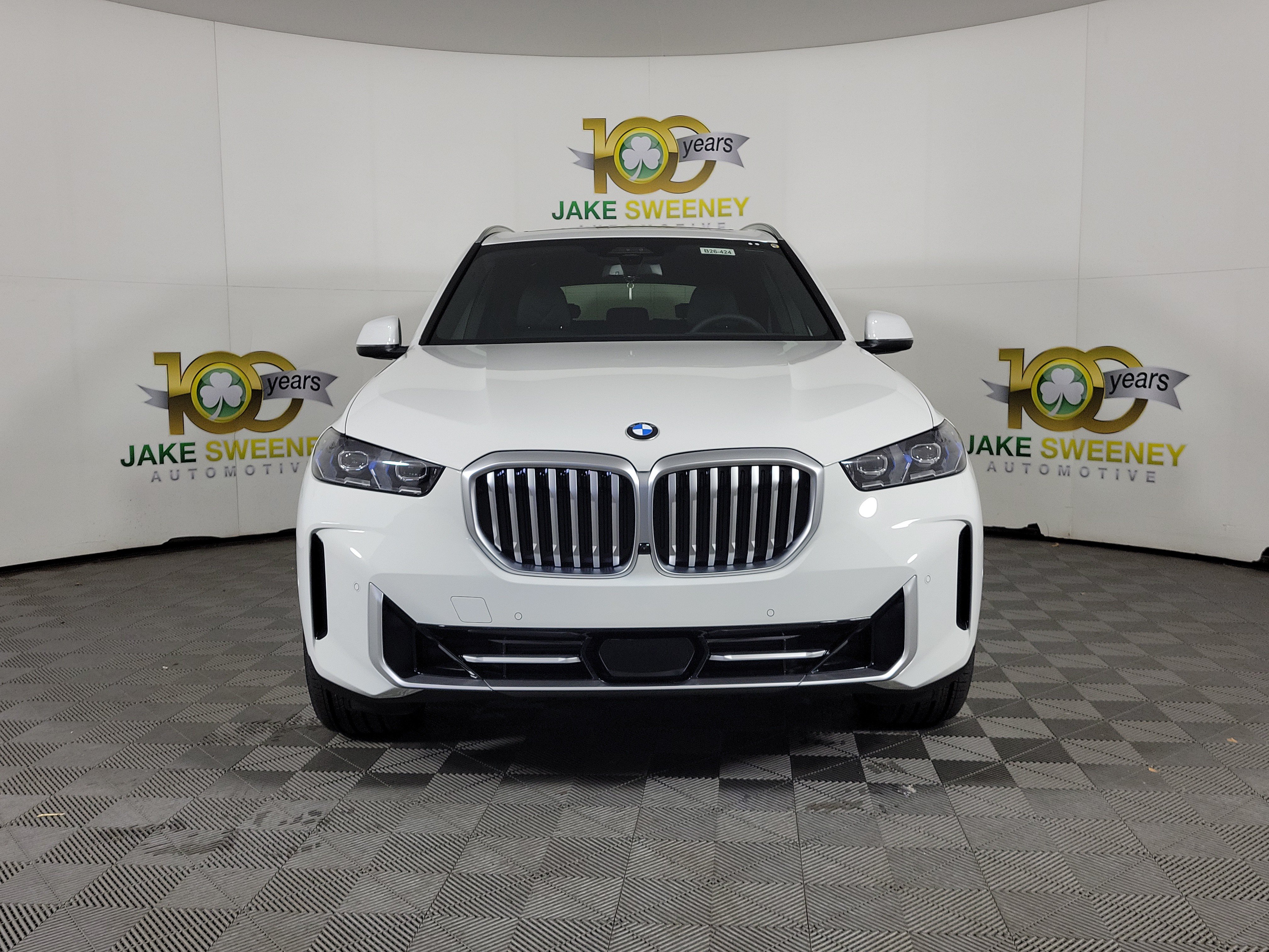 Certified 2026 BMW X5 xDrive40i AWD/4WD image 2
