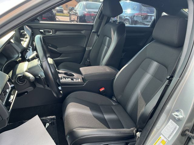 Used 2025 Honda Civic Sport image 15
