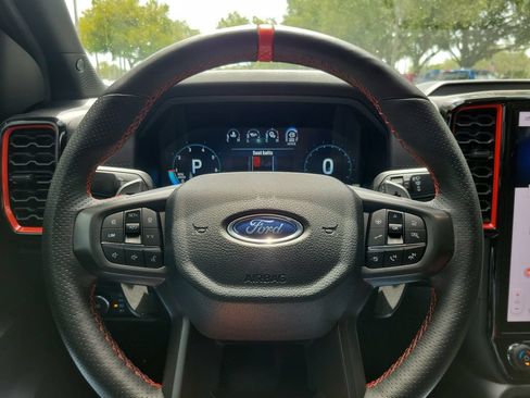 Certified 2025 Ford Ranger Raptor AWD/4WD image 20