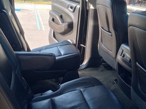 Used 2015 Chevrolet Suburban LT AWD/4WD image 20