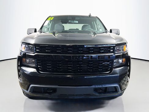 Used 2021 Chevrolet Silverado 1500 Custom w/ LPO, Dark Essentials Package image 11
