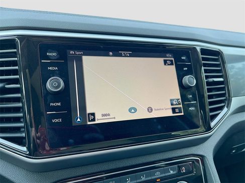 Used 2023 Volkswagen Atlas SEL R-Line image 13